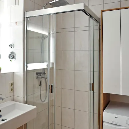 Waldstraße 32 Noah Apartment
